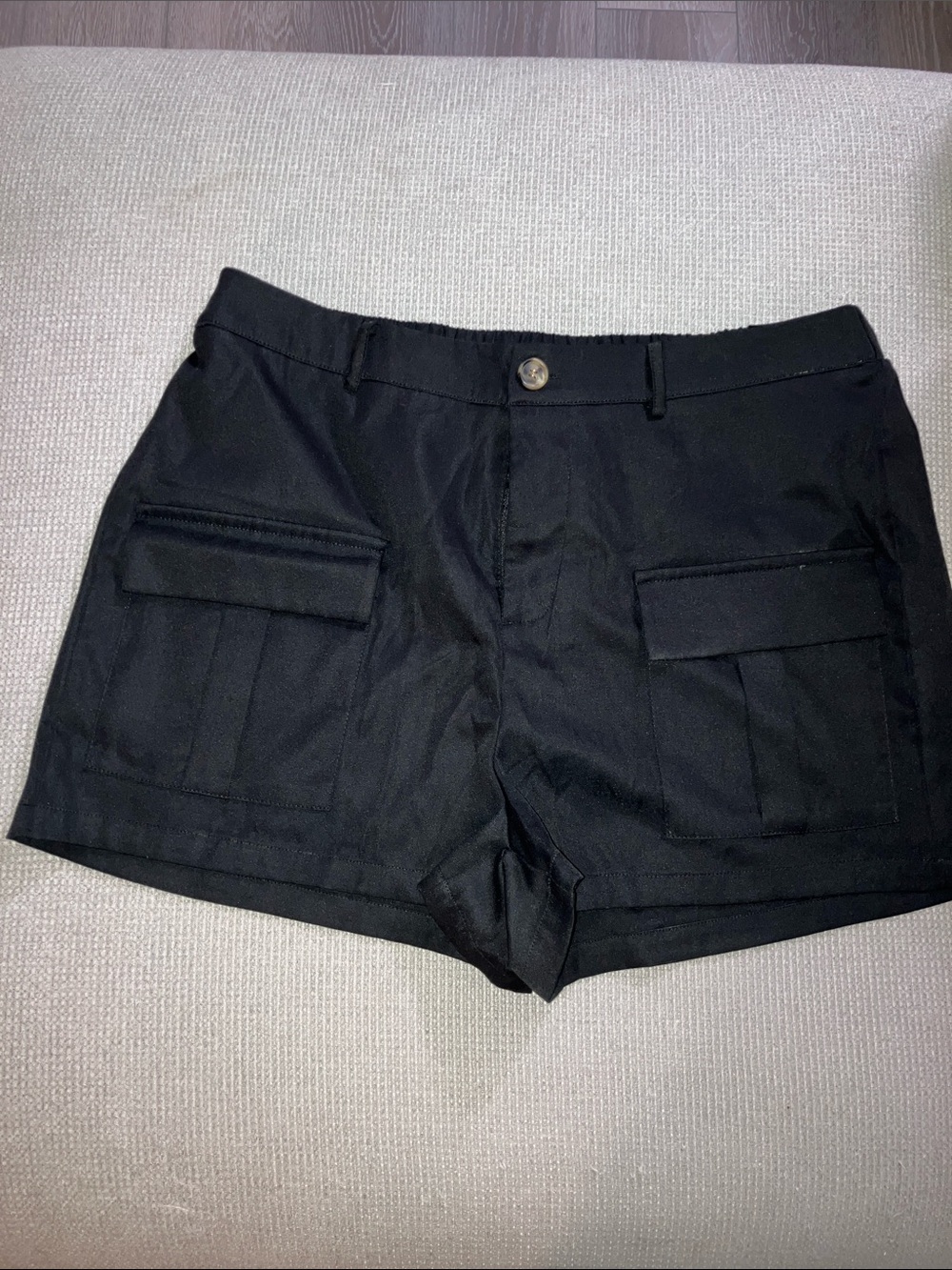 SHEIN Black Cargo Pocket Women's Shorts